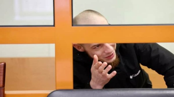 В Москве приговорили к 16 годам украинца за отправку взрывчатки трем полковникам РФ В Москве приговорили к 16 годам украинца за отправку взрывчатки трем полковникам РФ