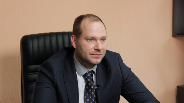 Суддя Михайло Одарюк: До України ніхто у світі не розглядав воєнні злочини під час війни
Суддя Михайло Одарюк: До України ніхто у світі не розглядав воєнні злочини під час війни
