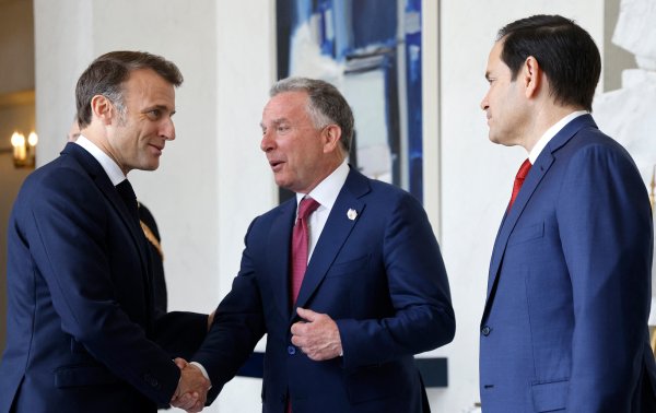 Трамп підвищує ставки? Чи вийдуть США з мирних переговорів по Україні
Трамп підвищує ставки? Чи вийдуть США з мирних переговорів по Україні