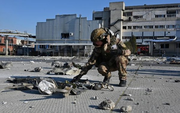 Касетні "Іскандери" проти мирних міст. Як їх запускає Росія і в чому небезпека
Касетні "Іскандери" проти мирних міст. Як їх запускає Росія і в чому небезпека