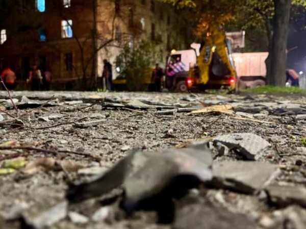Вражеская атака БпЛА на Днепр: возросло количество пострадавших, среди них – четверо детей Вражеская атака БпЛА на Днепр: возросло количество пострадавших, среди них – четверо детей