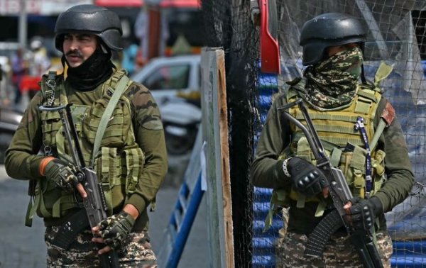 Обмін ударами: чи почнеться ядерна війна між Індією та Пакистаном
Обмін ударами: чи почнеться ядерна війна між Індією та Пакистаном