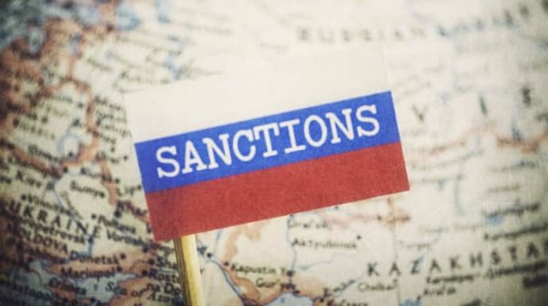ЕС усилит 17-й пакет санкций против России еще тремя видами наказаний ЕС усилит 17-й пакет санкций против России еще тремя видами наказаний