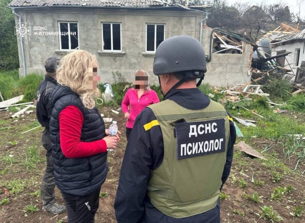На Житомирщині унаслідок російських обстрілів загинули три дитини, 12 людей постраждали
                                