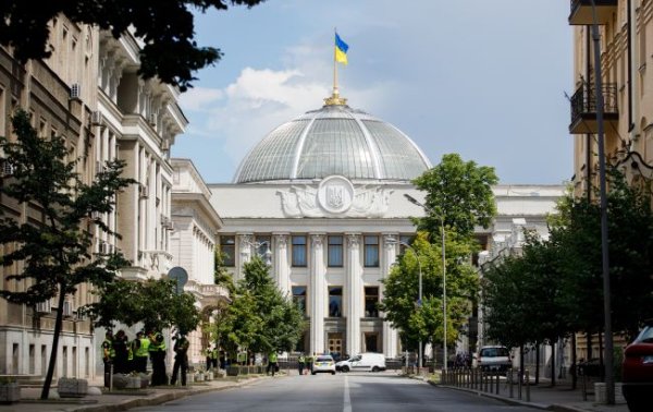 Рада планує ратифікувати угоду про надра 8 травня, - джерело
Рада планує ратифікувати угоду про надра 8 травня, - джерело