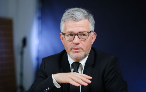 Посол Андрій Мельник: Ситуація в Європі і в світі є найскладнішою з 1945 року
Посол Андрій Мельник: Ситуація в Європі і в світі є найскладнішою з 1945 року
