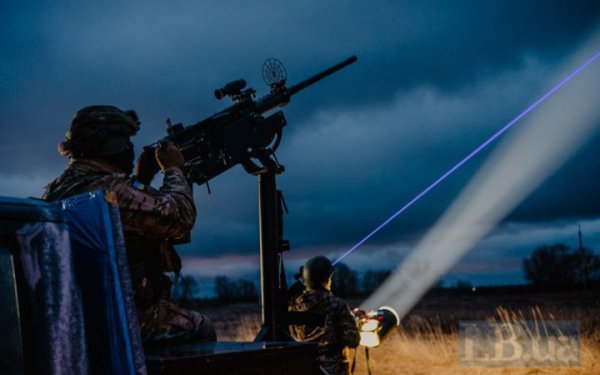 Військові ОТУ "Сіверськ" знищили 14 ворожих безпілотників
Військові ОТУ "Сіверськ" знищили 14 ворожих безпілотників