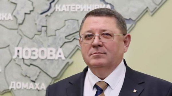 Мэр Лозовой пожаловался на исчезновение своего заместитель во время командировки в Чехию Мэр Лозовой пожаловался на исчезновение своего заместитель во время командировки в Чехию