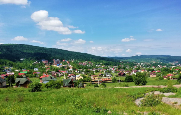 
                        Буковиця влітку: в пошуках мальовничих краєвидів на Львівщині
                    