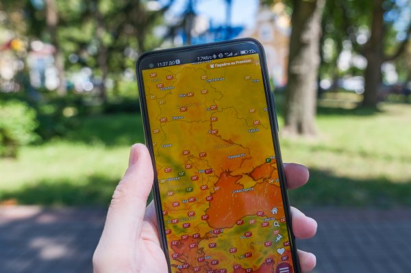 Чому не варто довіряти прогнозу погоди у телефоні: інтерв’ю з Укргідрометцентром
Чому не варто довіряти прогнозу погоди у телефоні: інтерв’ю з Укргідрометцентром