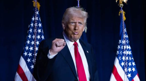 Трамп намекнул, что мир станет значительно безопаснее через 2-3 недели Трамп намекнул, что мир станет значительно безопаснее через 2-3 недели