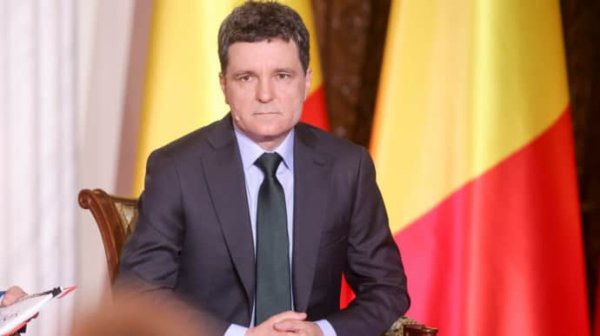 Зеленский уже поздравил прозападного Дана с победой на выборах в Румынии: подсчитали 99,5% голосов Зеленский уже поздравил прозападного Дана с победой на выборах в Румынии: подсчитали 99,5% голосов