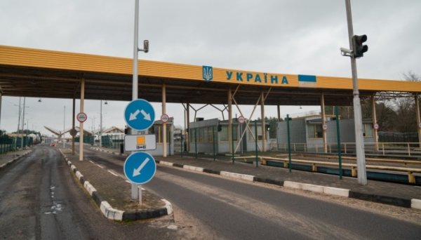 Блокування кордону: Україна звернулась до міністерства інфраструктури Польщі та Єврокомісії Блокування кордону: Україна звернулась до міністерства інфраструктури Польщі та Єврокомісії