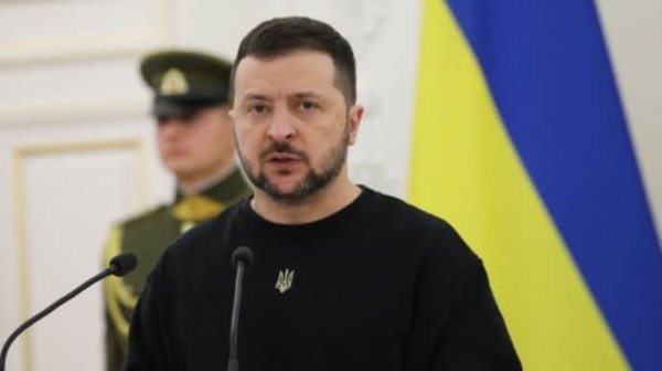 Зеленский: обмен "1000 на 1000" с РФ обсуждался по военнопленным Зеленский: обмен "1000 на 1000" с РФ обсуждался по военнопленным