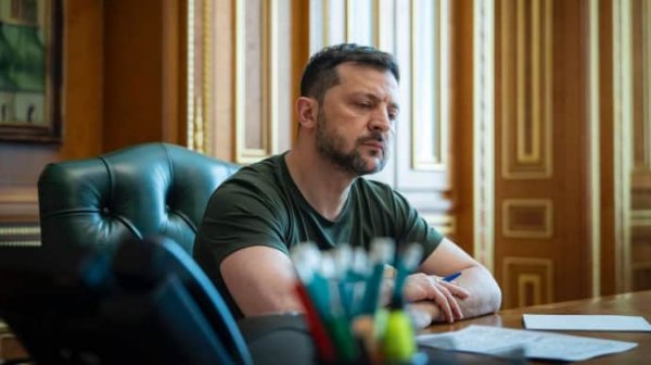 Зеленский обсудил с Эрдоганом детали встречи с РФ в Турции Зеленский обсудил с Эрдоганом детали встречи с РФ в Турции