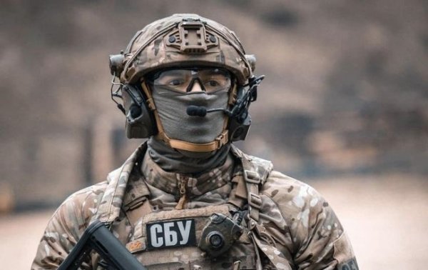 Дрони СБУ вдарили по російських складах боєприпасів у Криму, - джерела
Дрони СБУ вдарили по російських складах боєприпасів у Криму, - джерела