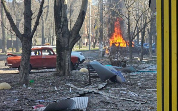 Унаслідок російського обстрілу у Херсоні загинула людина
Унаслідок російського обстрілу у Херсоні загинула людина