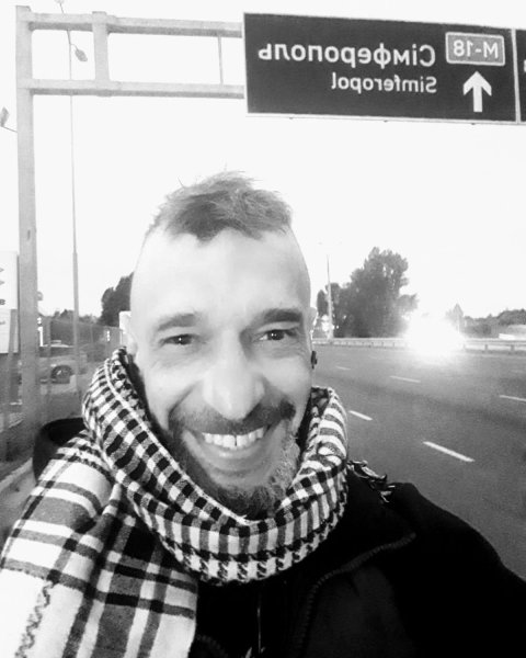 Загинув Максим Неліпа: ким був актор та телеведучий, який став героєм війни
Загинув Максим Неліпа: ким був актор та телеведучий, який став героєм війни
