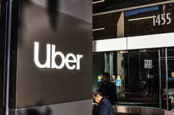 Uber покупает турецкий сервис доставки еды за $700 млн
Uber покупает турецкий сервис доставки еды за $700 млн