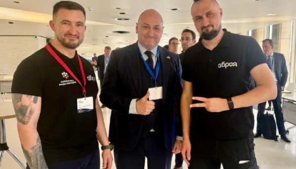 Українська рада зброярів підписала з данськими колегами меморандум про співпрацю Українська рада зброярів підписала з данськими колегами меморандум про співпрацю