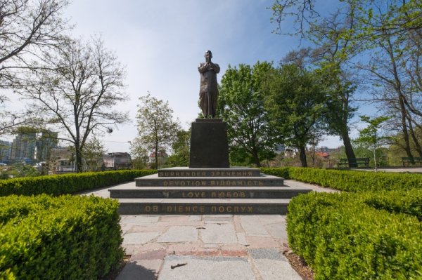 Бузок старіє, а кедр стане новим символом Києва, - Микола Шумик, Ботсад ім. Гришка
Бузок старіє, а кедр стане новим символом Києва, - Микола Шумик, Ботсад ім. Гришка