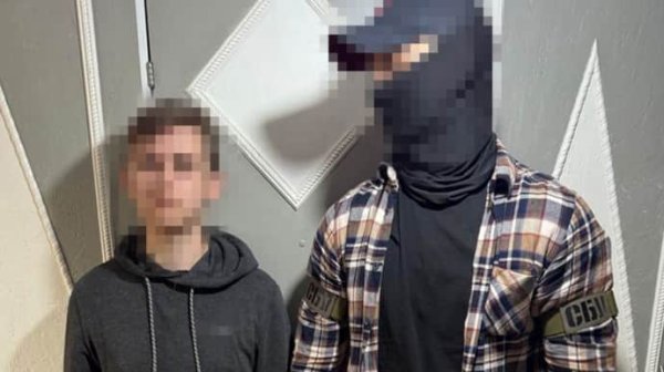 Правоохранители разоблачили 6 поджигателей авто военных и объектов "Укрзализныци": самому молодому 13 лет Правоохранители разоблачили 6 поджигателей авто военных и объектов "Укрзализныци": самому молодому 13 лет