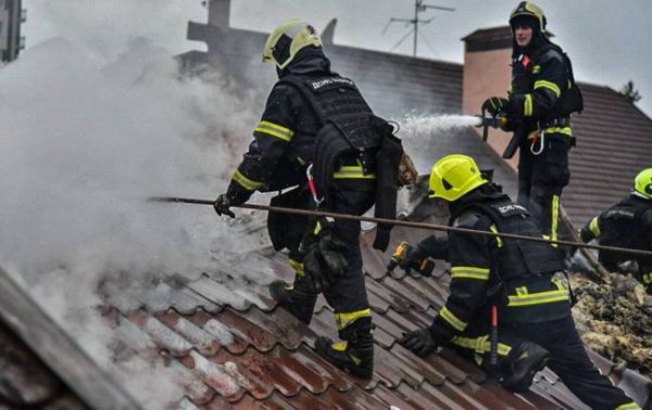 Під ударом ринок "Барабашово", пожежі, постраждалі: все про наслідки атаки на Харків
Під ударом ринок "Барабашово", пожежі, постраждалі: все про наслідки атаки на Харків