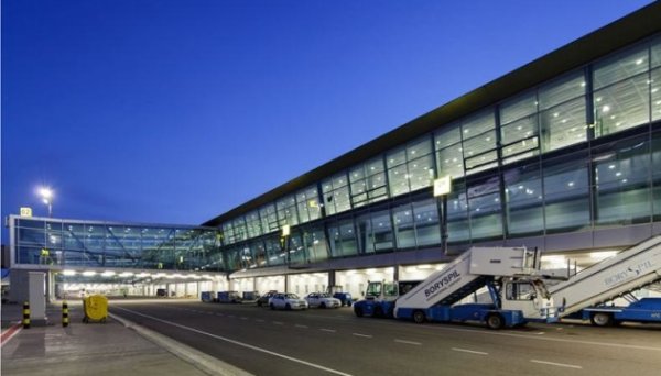ЄБРР та IFC дослідять залучення приватних інвестицій у розвиток українських аеропортів ЄБРР та IFC дослідять залучення приватних інвестицій у розвиток українських аеропортів