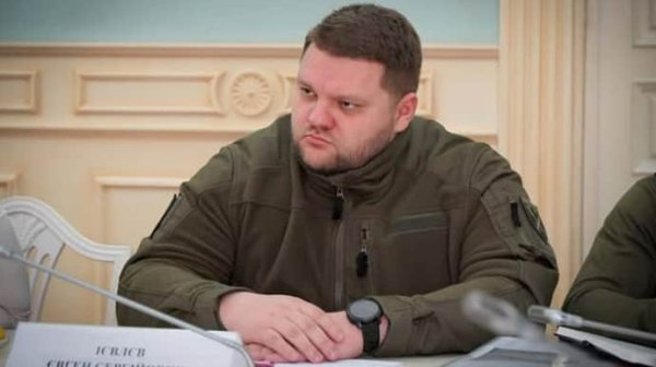 Из КГВА уволили спикера после его спора с журналистом Из КГВА уволили спикера после его спора с журналистом