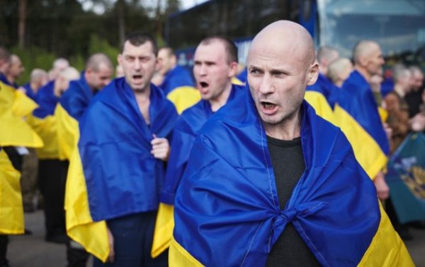 Україна та РФ провели перший етап обміну "1000 на 1000": всі подробиці (фото, відео)
Україна та РФ провели перший етап обміну "1000 на 1000": всі подробиці (фото, відео)