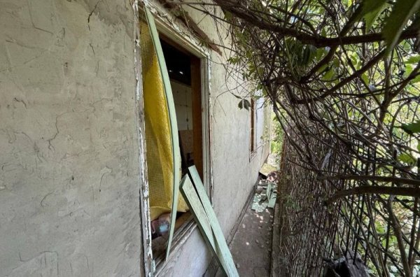 Протягом дня ворог бив по Нікопольському району, двоє чоловіків у лікарні
Протягом дня ворог бив по Нікопольському району, двоє чоловіків у лікарні