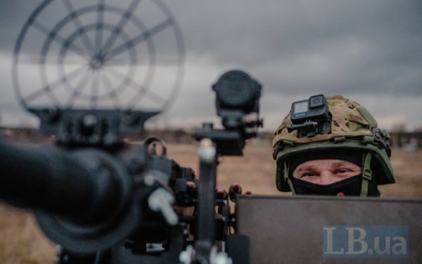 Уночі українська ППО знешкодила 93 ворожі дрони
Уночі українська ППО знешкодила 93 ворожі дрони