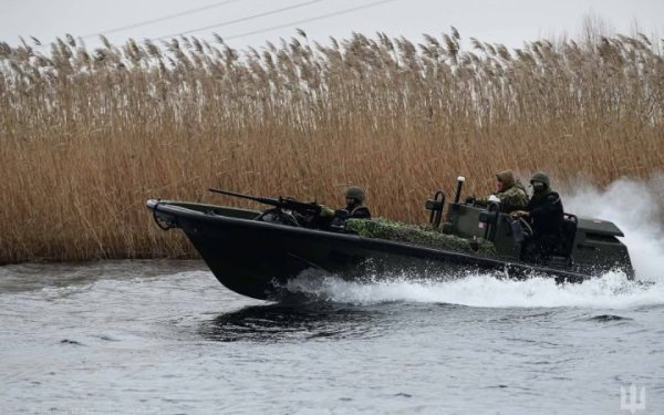 Сили оборони: ворог проводить розвідувально-пошукові заходи, щоб перевірити українську оборону на Херсонщині
Сили оборони: ворог проводить розвідувально-пошукові заходи, щоб перевірити українську оборону на Херсонщині