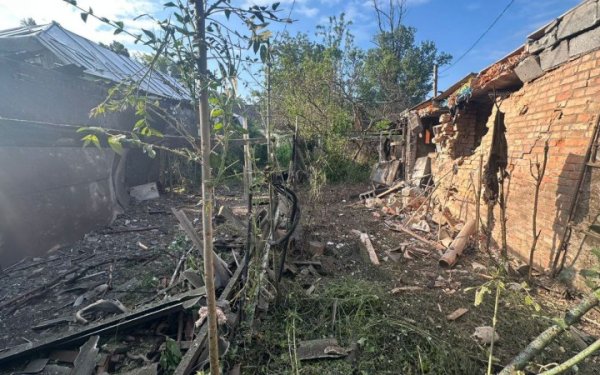 Армія РФ вкотре атакувала Нікопольський район Дніпропетровщини, є руйнування
Армія РФ вкотре атакувала Нікопольський район Дніпропетровщини, є руйнування