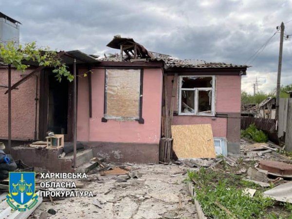 Россияне ударили УАБами по Купянску, есть пострадавшие и повреждения Россияне ударили УАБами по Купянску, есть пострадавшие и повреждения