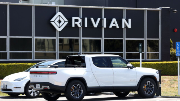 Rivian снизила прогноз производства из-за пошлин Трампа
Rivian снизила прогноз производства из-за пошлин Трампа