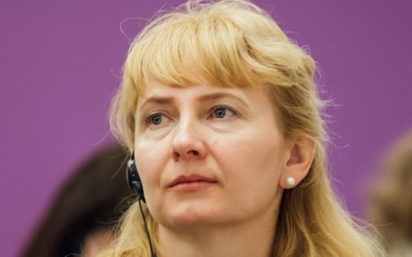 Омбудсменка просить органи управління не вимагати від педагогів розміщення фото й відеозвітів з дітьми
Омбудсменка просить органи управління не вимагати від педагогів розміщення фото й відеозвітів з дітьми