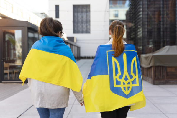 Норвегия выделяет 45 миллионов евро на помощь украинским беженцам
Норвегия выделяет 45 миллионов евро на помощь украинским беженцам