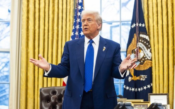 Трамп знову розкритикував Зеленського і заговорив про "втому Путіна від війни"
Трамп знову розкритикував Зеленського і заговорив про "втому Путіна від війни"