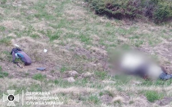 На Закарпатті тіло чоловіка знайшли поблизу кордону
На Закарпатті тіло чоловіка знайшли поблизу кордону