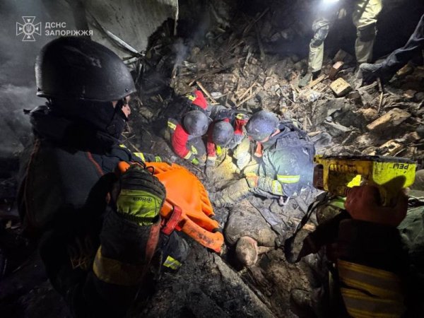 Чотири людини поранені внаслідок ворожої атаки на Запоріжжя
                                