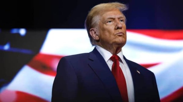 Трамп после выступления Путина: Представьте, если эта "кровавая баня" наконец закончится Трамп после выступления Путина: Представьте, если эта "кровавая баня" наконец закончится
