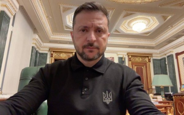 Зеленський: треба припинити удари, припинити вбивства й після цього шукати рішення на перемовинах
Зеленський: треба припинити удари, припинити вбивства й після цього шукати рішення на перемовинах