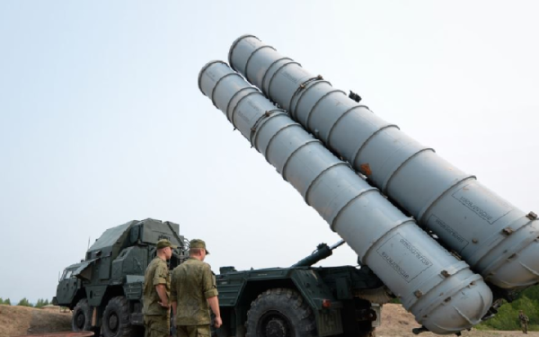 Росіяни атакують Київ балістикою та БПЛА (доповнюється)
Росіяни атакують Київ балістикою та БПЛА (доповнюється)