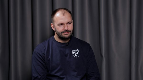 Замкомандира "Тайфуну" Павло Гвозденко: Вчорашні геймери вже знищили "Борисоглебск-2"
Замкомандира "Тайфуну" Павло Гвозденко: Вчорашні геймери вже знищили "Борисоглебск-2"