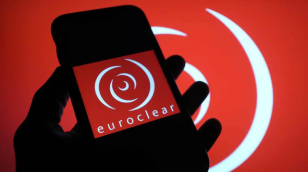 Российский суд обязал Euroclear выплатить $185 миллионов
Российский суд обязал Euroclear выплатить $185 миллионов