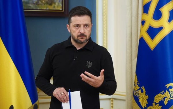 Зеленський і Путін борються за Трампа. Чого чекати від переговорів у Стамбулі
Зеленський і Путін борються за Трампа. Чого чекати від переговорів у Стамбулі