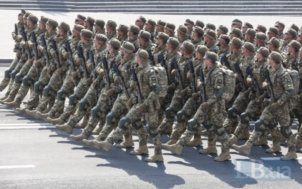 Воїни ЗСУ візьмуть участь у британській військовій процесії
Воїни ЗСУ візьмуть участь у британській військовій процесії