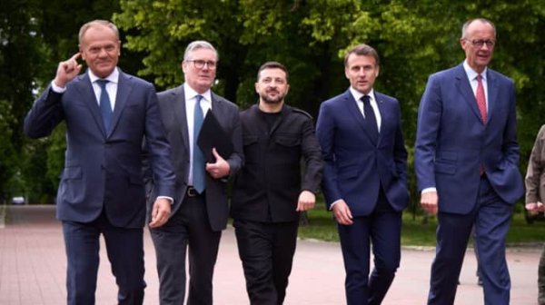 Франция, Германия, Польша, Великобритания и Украина приняли заявление о необходимости перемирия Франция, Германия, Польша, Великобритания и Украина приняли заявление о необходимости перемирия