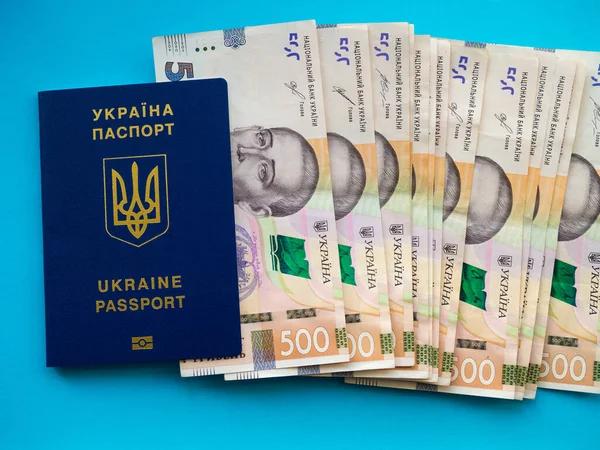 В Украине существенно выросло количество миллионеров — ГНС
В Украине существенно выросло количество миллионеров — ГНС